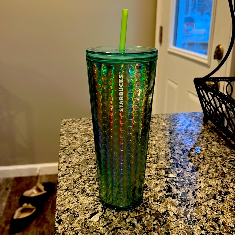 24 oz Starbucks reusable cup - green